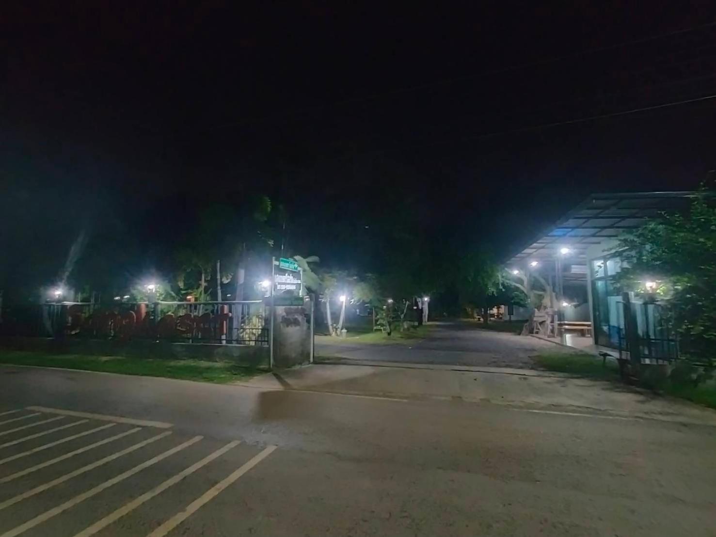 Sangkaset Resort Ban Mong Muang Buitenkant foto