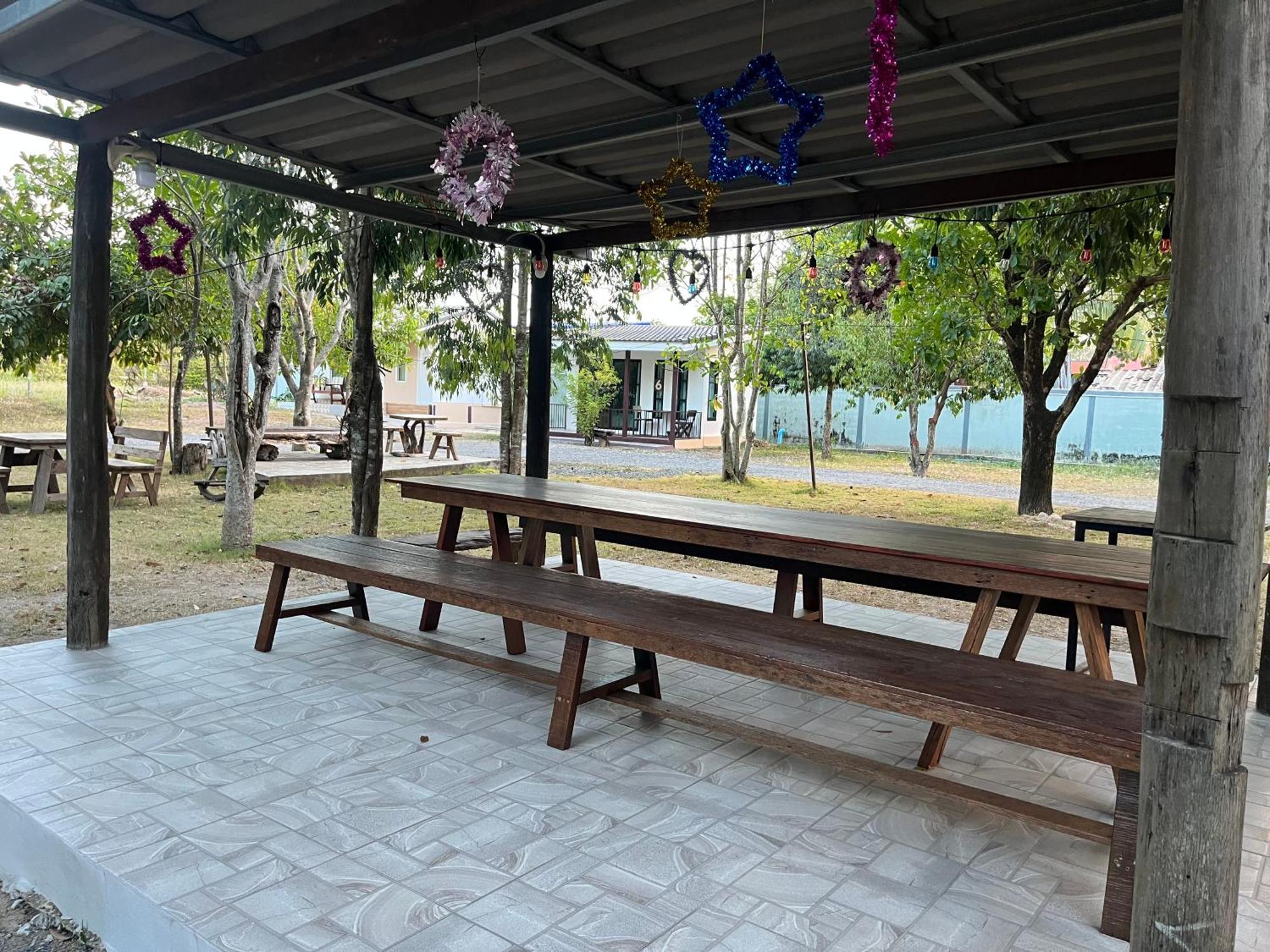 Sangkaset Resort Ban Mong Muang Buitenkant foto
