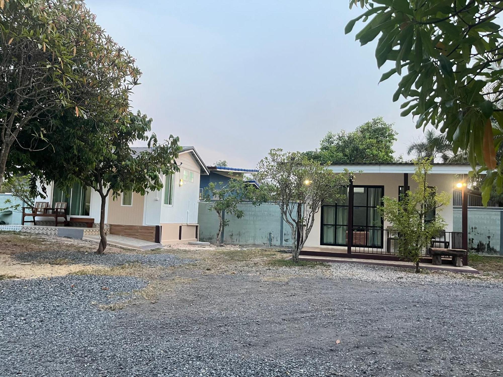 Sangkaset Resort Ban Mong Muang Buitenkant foto