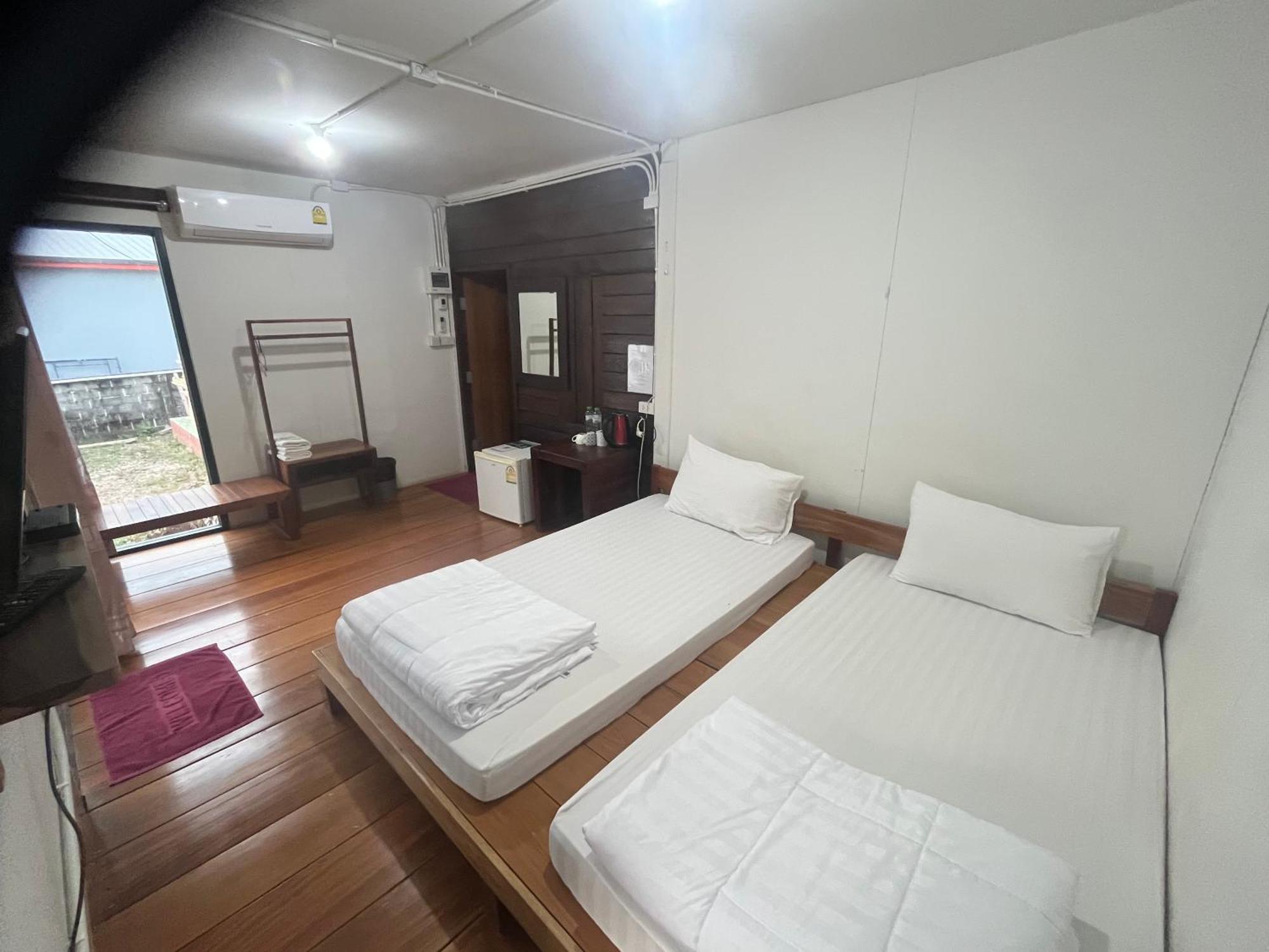 Sangkaset Resort Ban Mong Muang Buitenkant foto