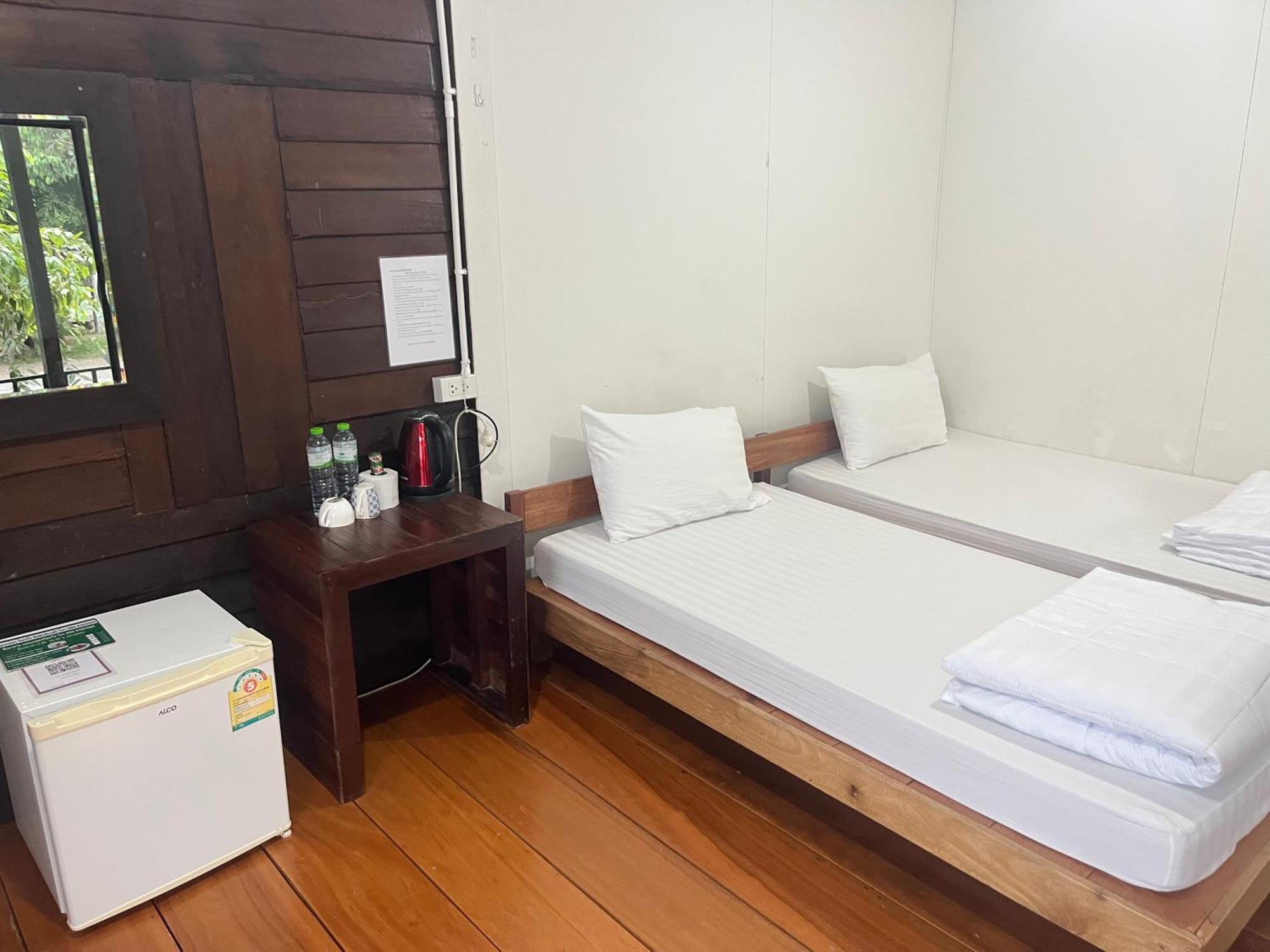 Sangkaset Resort Ban Mong Muang Buitenkant foto