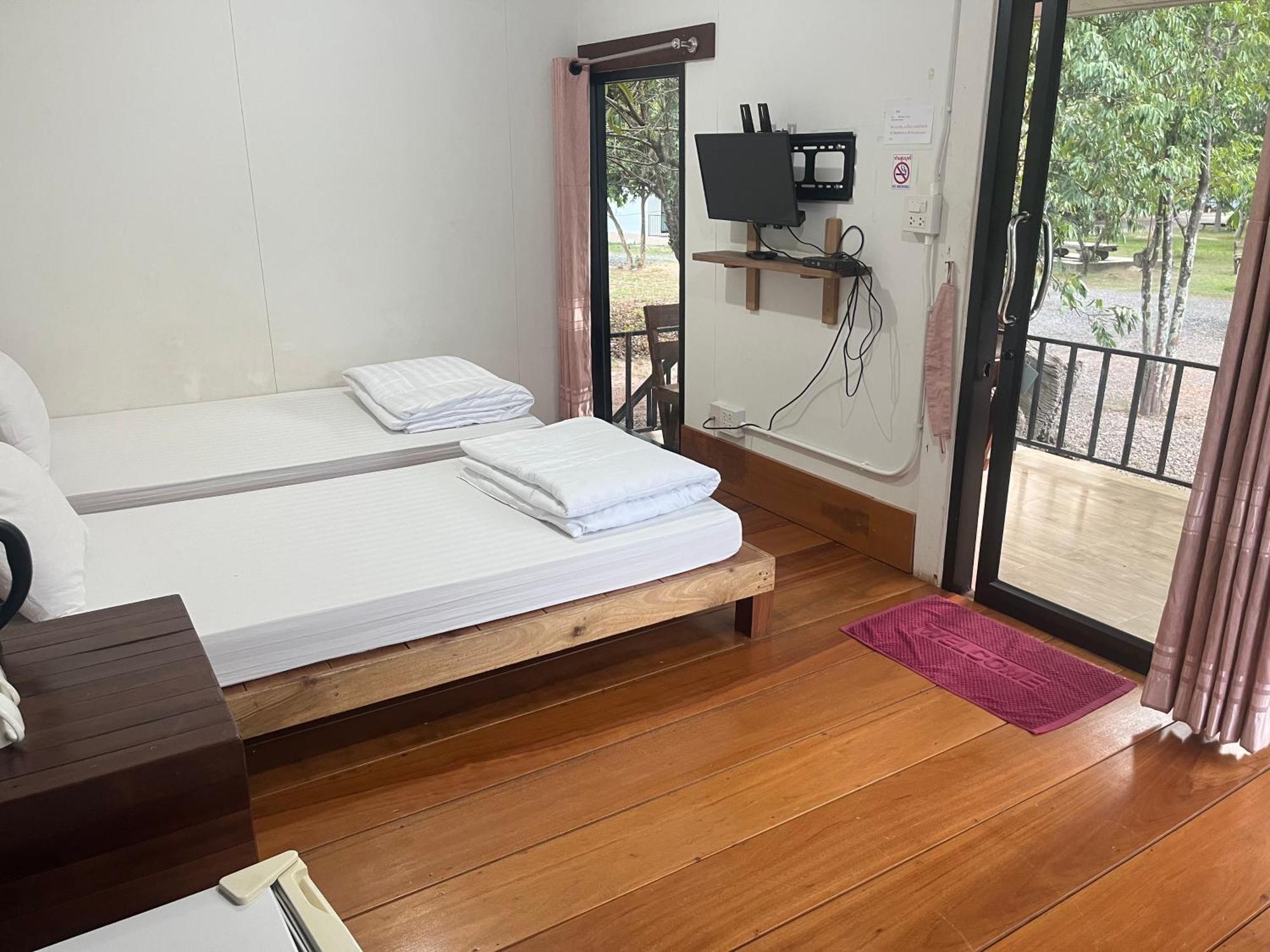Sangkaset Resort Ban Mong Muang Buitenkant foto